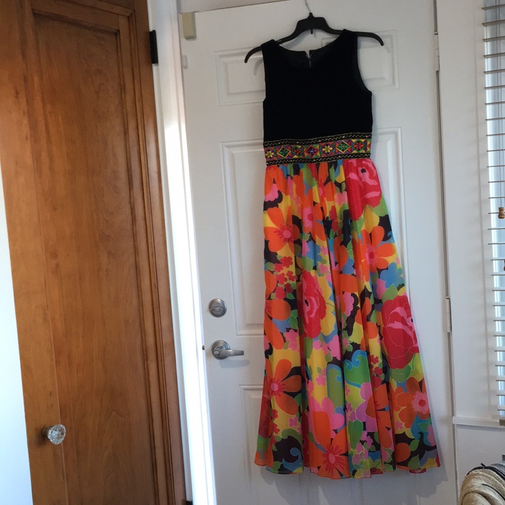 Holiday dress